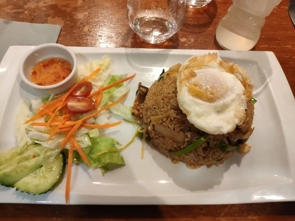 Riz Sauté Aux Légumes Et Au Basilic